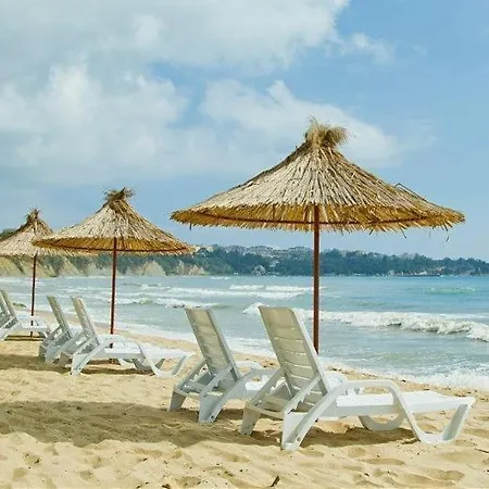 Apartment комплекс Pines Byala (Varna)
